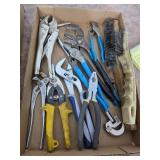 Vice grips, diagonal cutters, more. 20-41