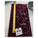Beautiful jewelry lot, see pictures. 55-22