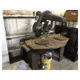 Large commercial Dewalt radial arm saw 3 phase, 14