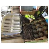 Lot miscellaneous bakeware, broiler tray,