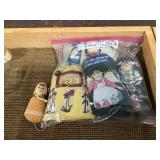 Lot of small glassware, pieces, collectible,
