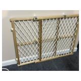 Wood Baby Gate Pet Gate