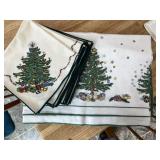 Spode Style Christmas Tree Vintage Table Linens Na