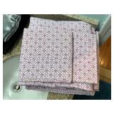 Cotton/Poly Blend Queen Size Sheets Bedsheets