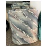 1980s Vintage Comforter Bedspread Blanket