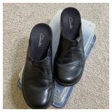 Sz 8.5 Ladies Leather Clarks Mule Clogs Shoes