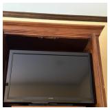 32' Flat Screen TV Television Vizio Model E320AR