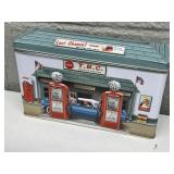 Vintage Coca Cola Tin Container Gas Pump Station