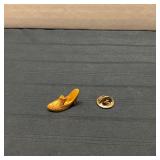 High Heel Shoe Gold Tone VTG Lapel Pin