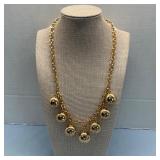 Vtg. Gold Tone Chain Adorned w/ Large