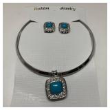 Silver Tone Metal Collar Necklace Turquoise Style