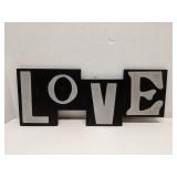 18' 'Love' wall plaque