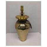 Hammered brass urn table lamp