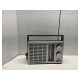 Vintage Soundesign Model 2271-(A) Portable AM/FM