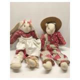 Handmade primitive country-style cloth bunny dolls
