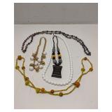 Group of fashion necklaces