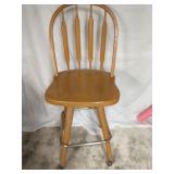Wood stool on casters