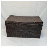 Blanket box with lid and handles 30in long x 15in