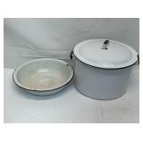 2 Porcelain coated steel pot and bowl. Pot 12'