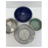 Metal strainers 3 pc and a metal bowl