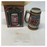 1997 Budweiser 'Home for the Holidays' ceramic