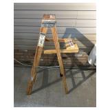 4 Foot Wooden Step Ladder Very Stable