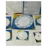 PAPER DOILES LOT