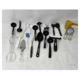 KITCHEN UTENSIL LOT