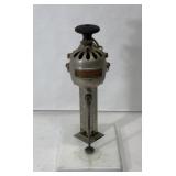 Vtg Hamilton Beach milkshake and malt mixer