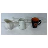 CREAMER AND COFFEE CUPS