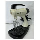 Vtg Sunbeam Mixmaster Stand Mixer