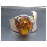 Silvertone Bracelet w/ Amber?