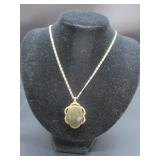 Germany Chain w/ Pendant