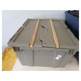 Lidded Tote w/Tray & Contents