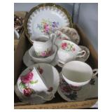 Teacup Sets & Bayreuth Gold Edge Plate