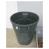 32 Gal Trash Can
