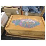 Wine Box & Hummingbird D©cor