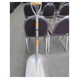 Kodiak Scoop Shovel