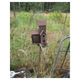 Bird Houses on Post