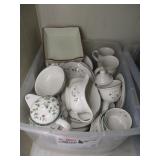 Pfaltzgraff Dish Set - Winterberry