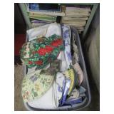 Tote w/Linens