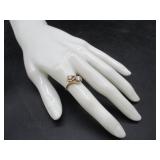 Gold Ring w/Stones
