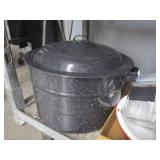 Enamel Canner w/Rack & Jars