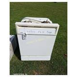 Kenmore Dishwasher (Works)