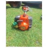 Husqvarna 128 Weedeater