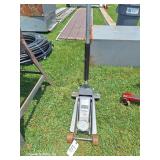 Pittsburg 3-Ton Floor Jack