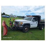 '07 GMC 3500 Dump, 4WD, Diesel/AT