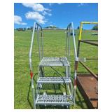 Warehouse 3-Step Safety Ladder