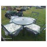 Round Metal Patio Table w/ (4) Chairs/Cushions