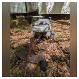 VINTAGE SNAPPER COMET (OR COMET STYLE) RIDING MOWER
